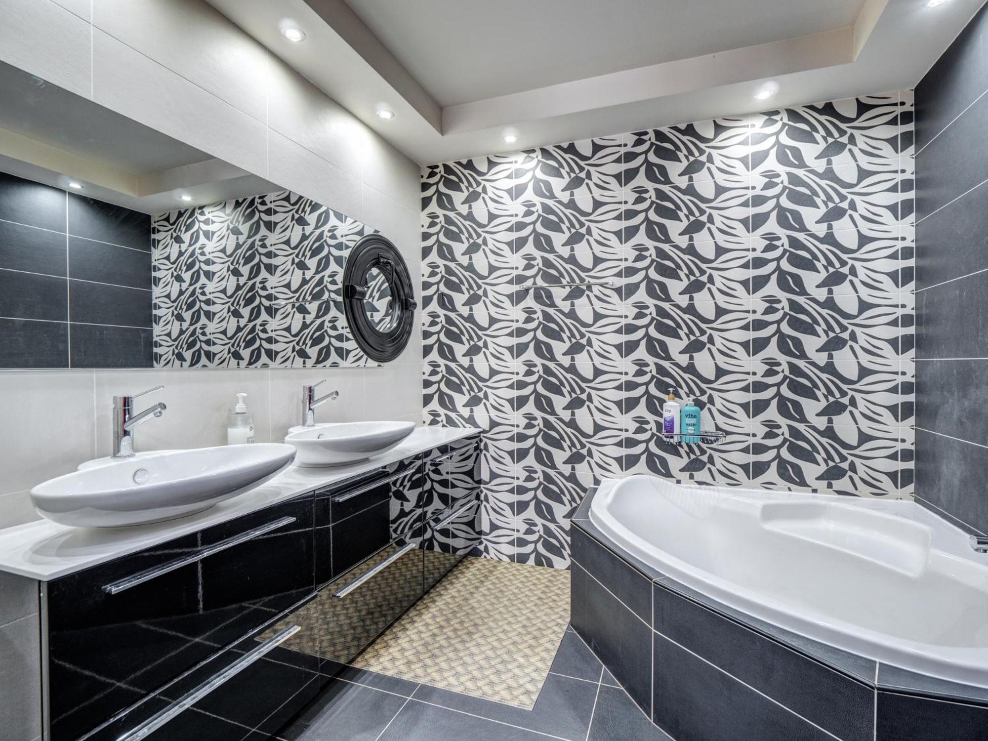 Luxury View Apartment 10Min From Athens Airport Κορωπί Εξωτερικό φωτογραφία